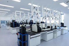 <b>兩代院士接力，四十載技術(shù)沉淀：國產(chǎn)液相色譜的 “依利特密碼”</b>